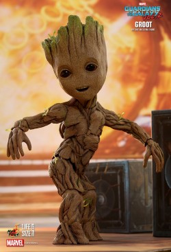 Hot toys Groot 2 life Size 1/1 